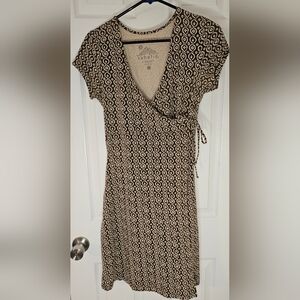 Sahalie Women's True Wrap Dress.  Size Small